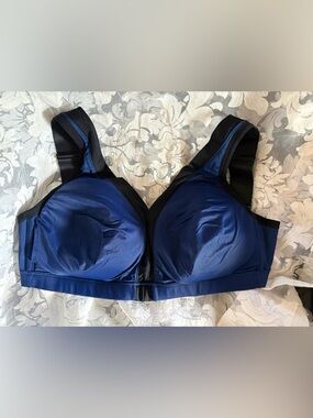 NEW - Breezies Navy Blue and Black High-Support Bra - XL